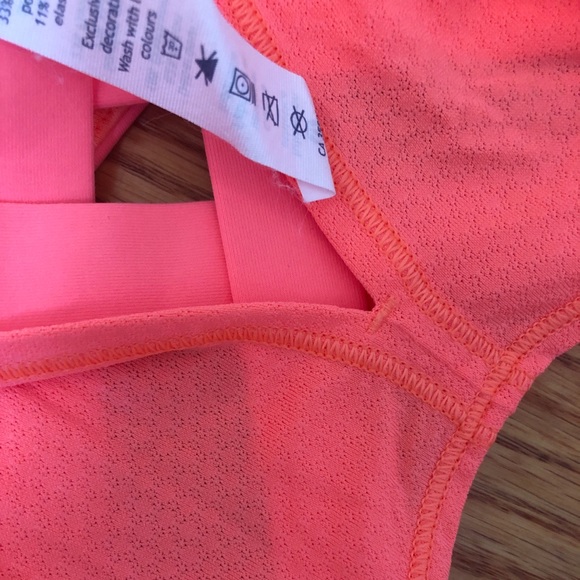 LuLuLemon Ready & Go Tank Twist Top Light Flare 4 - Picture 5 of 9